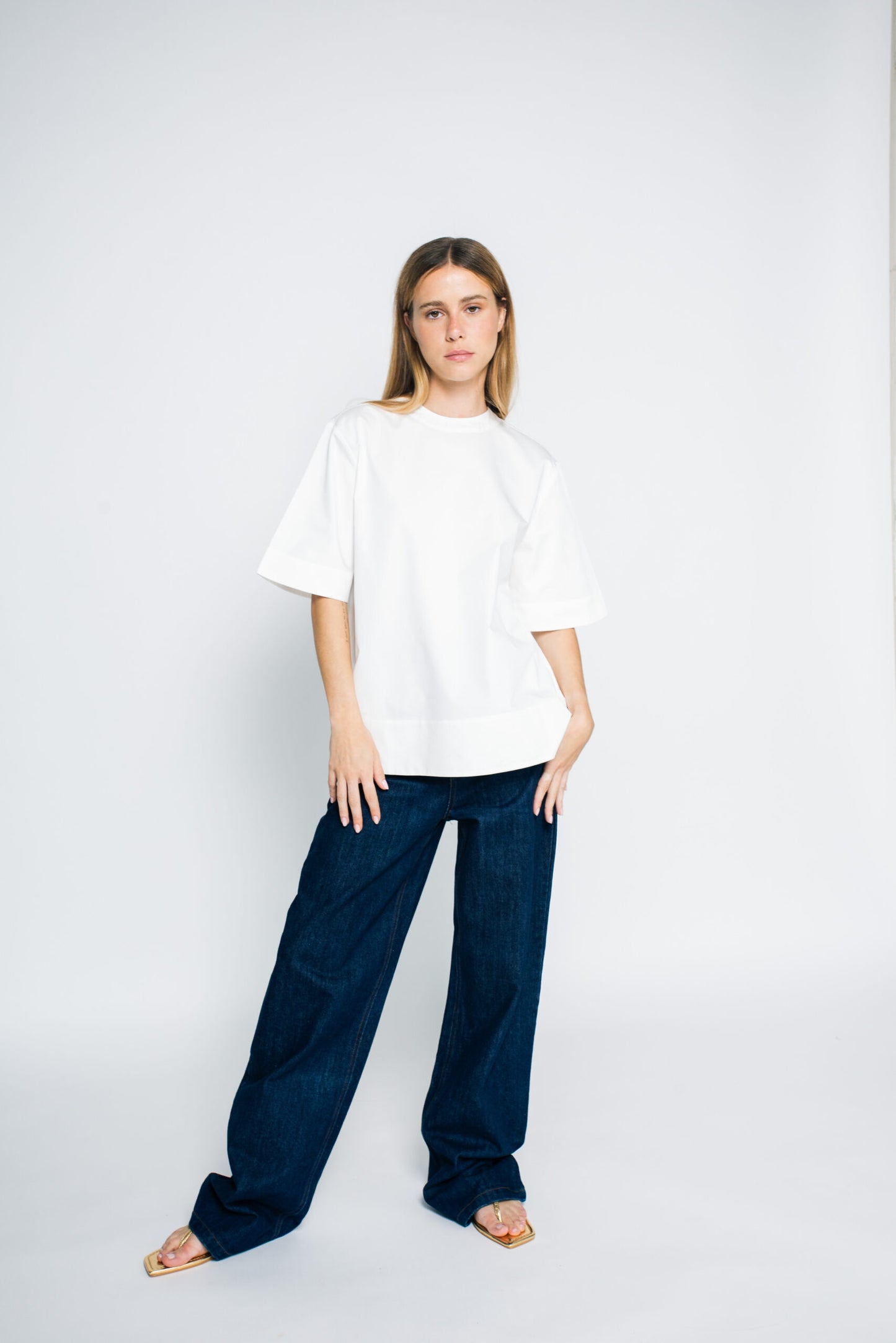 TOP 1 - white
