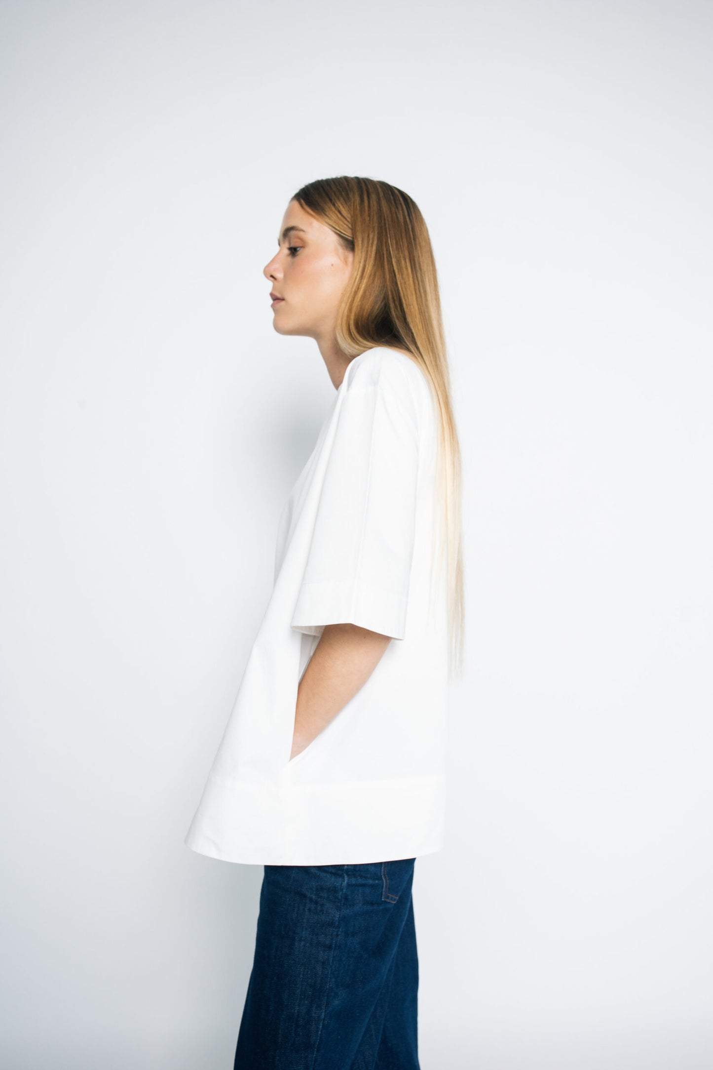 TOP 1 - white
