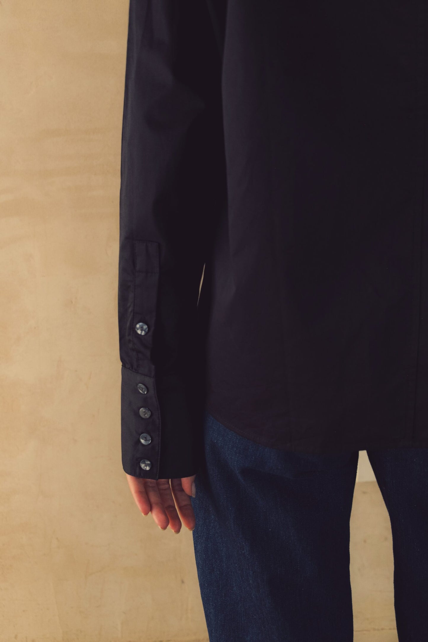 Josef Top Black