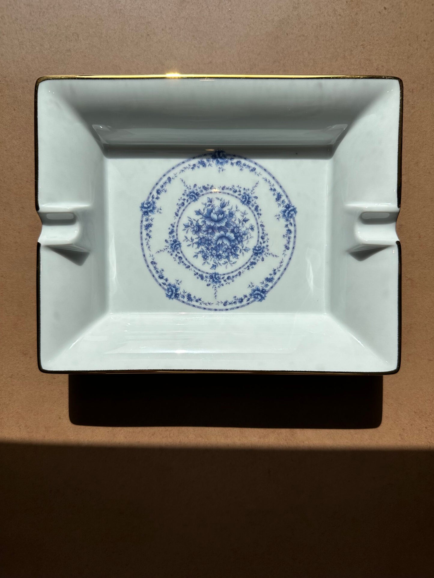 PORCELAIN ashtray no' 2