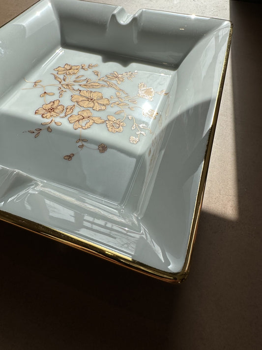 PORCELAIN ashtray no' 3