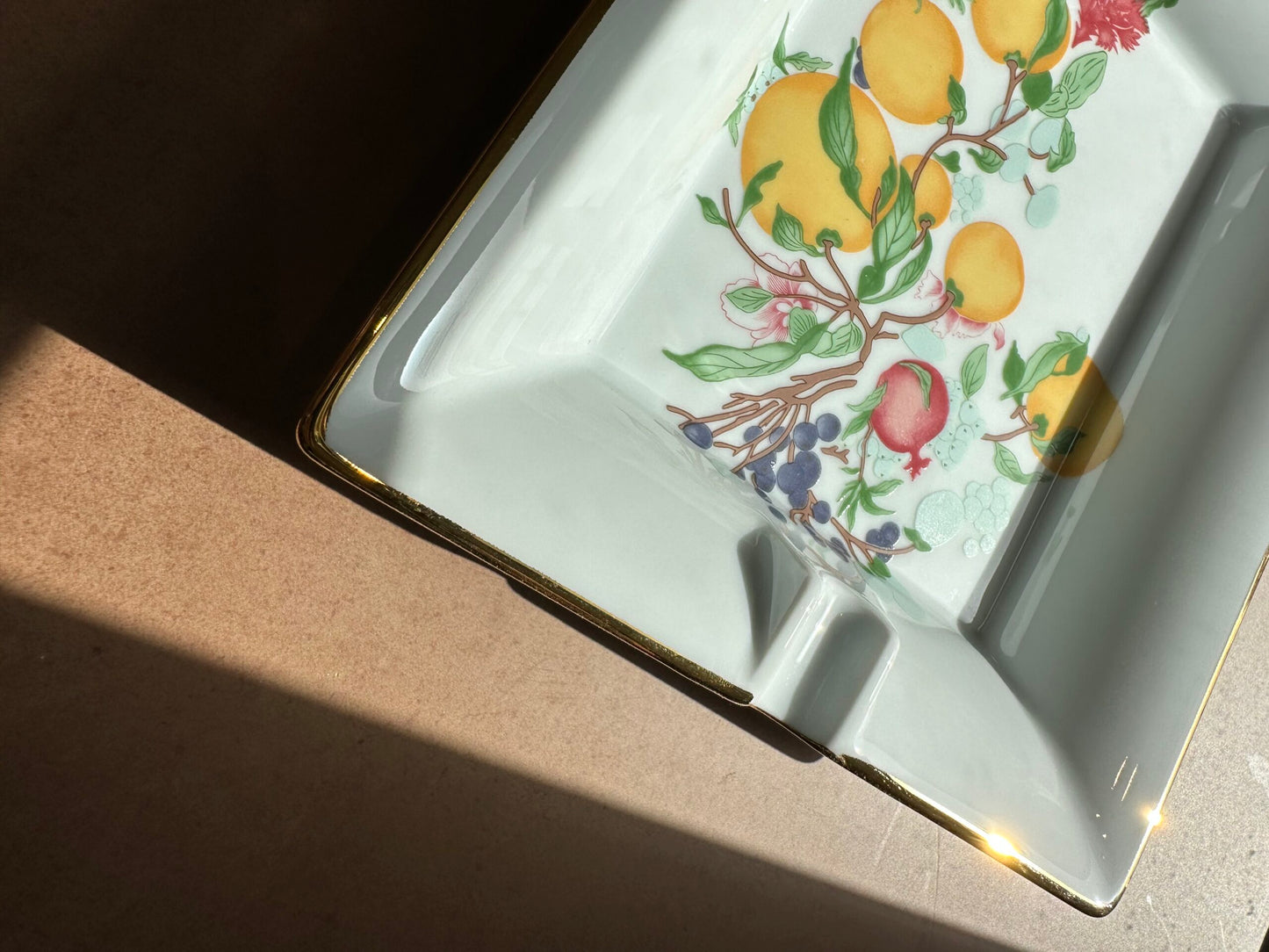 PORCELAIN ashtray no' 4