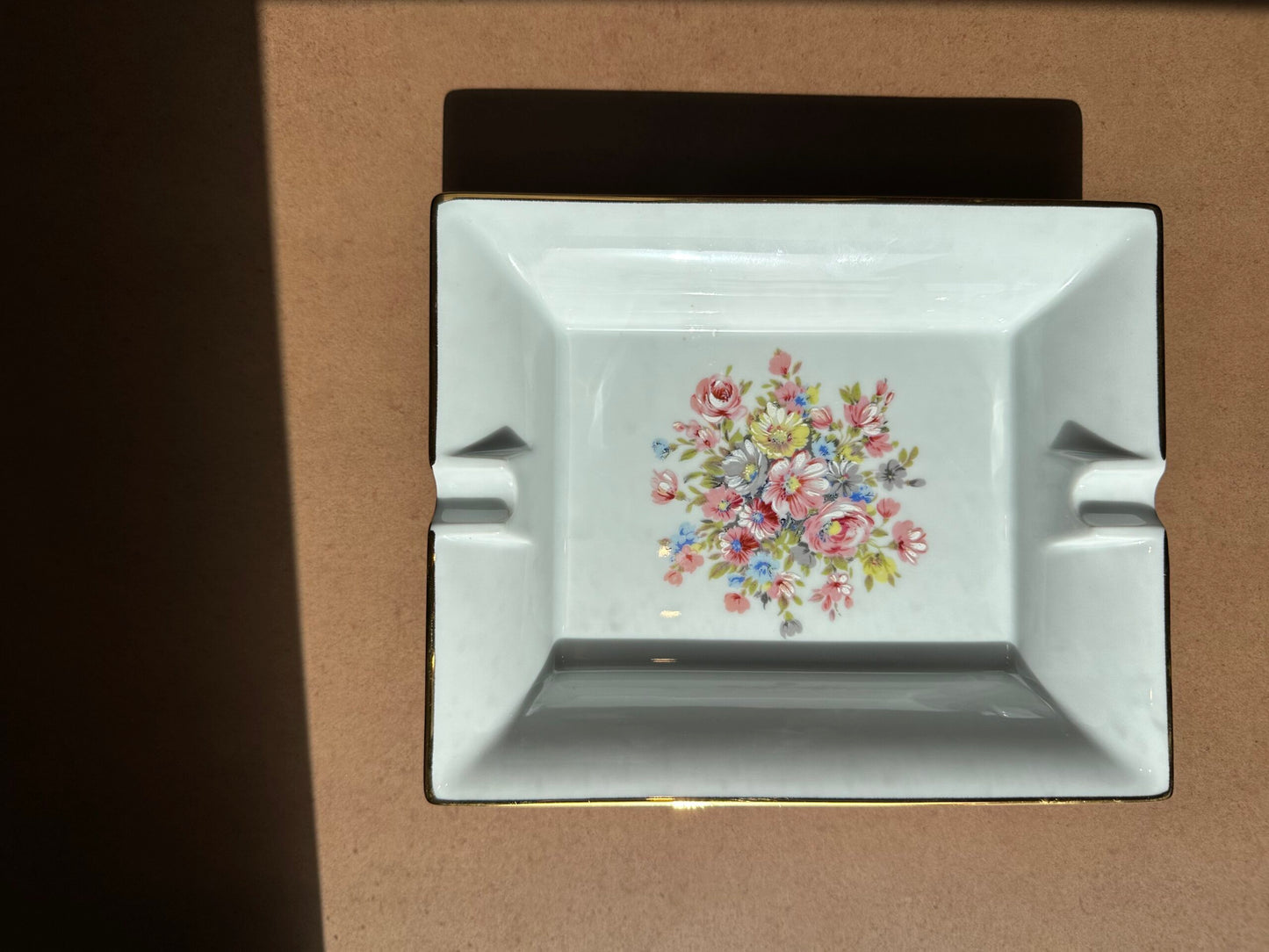PORCELAIN ashtray no' 6