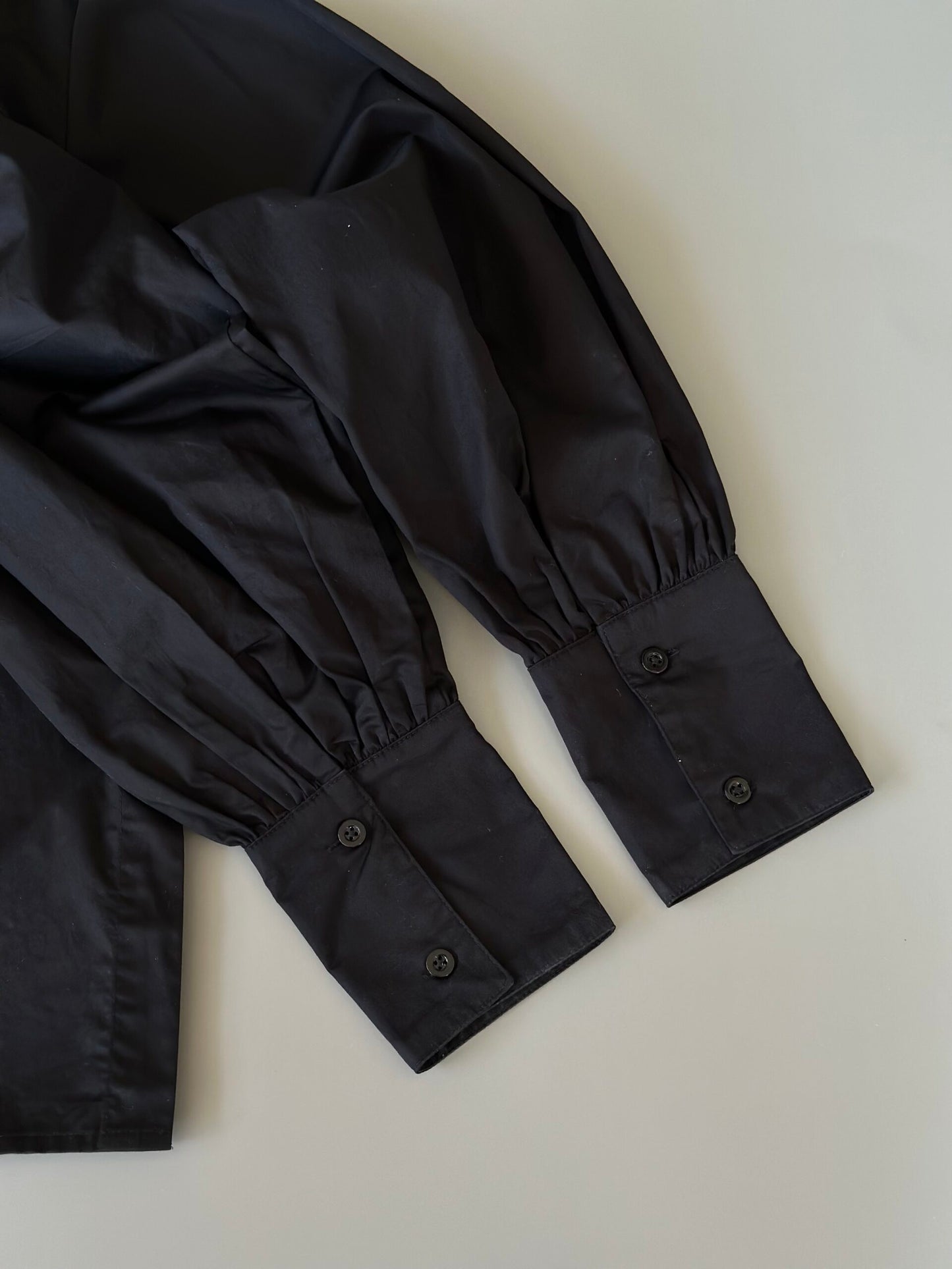 MARI BATEAU top black