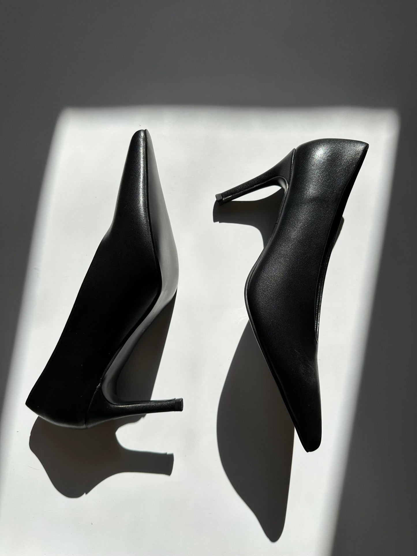 MILAN black