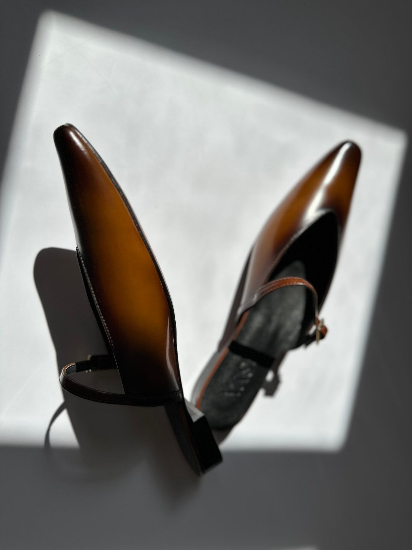 SOLI  MULSE glossy brown
