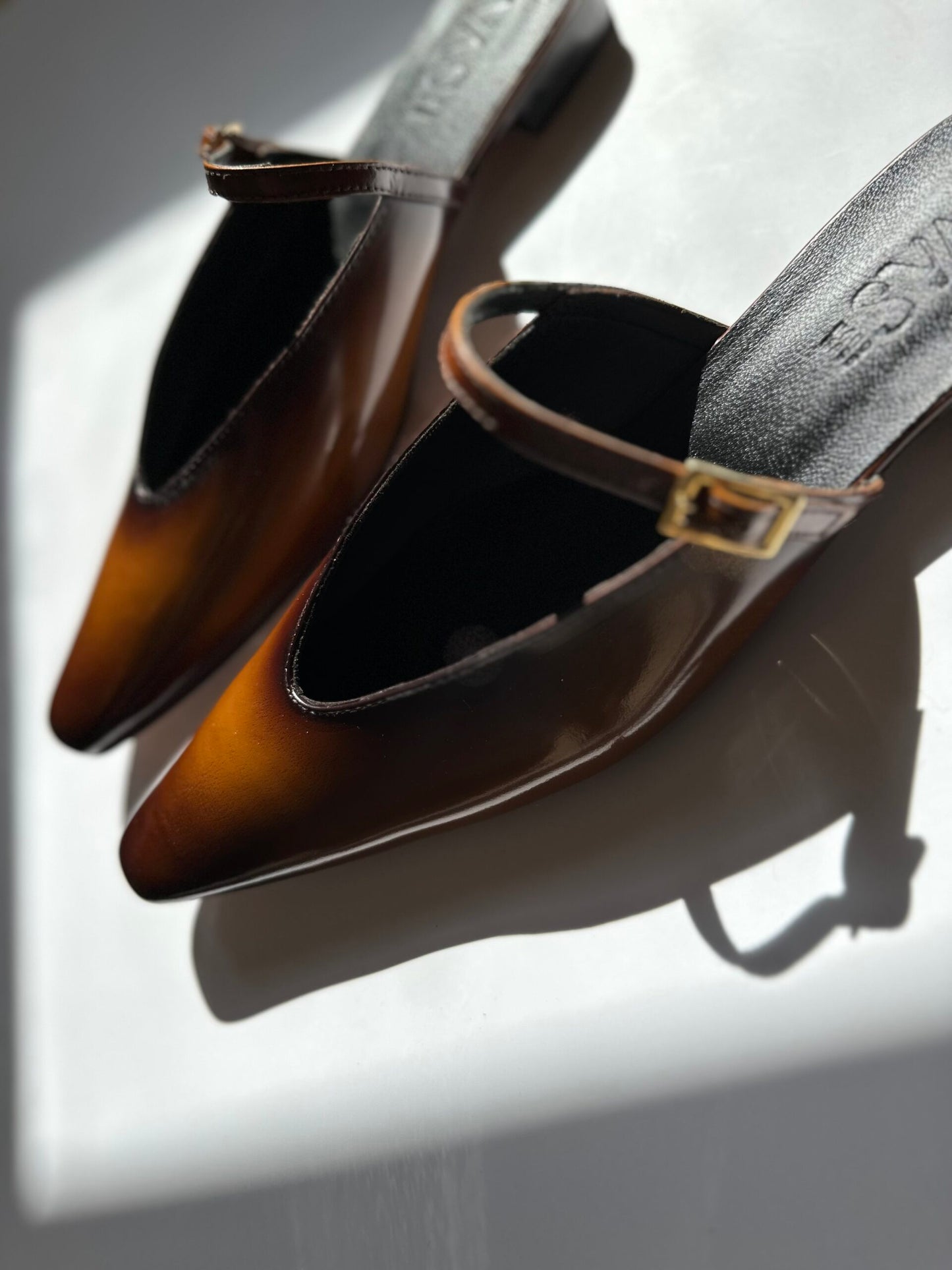 SOLI  MULSE glossy brown