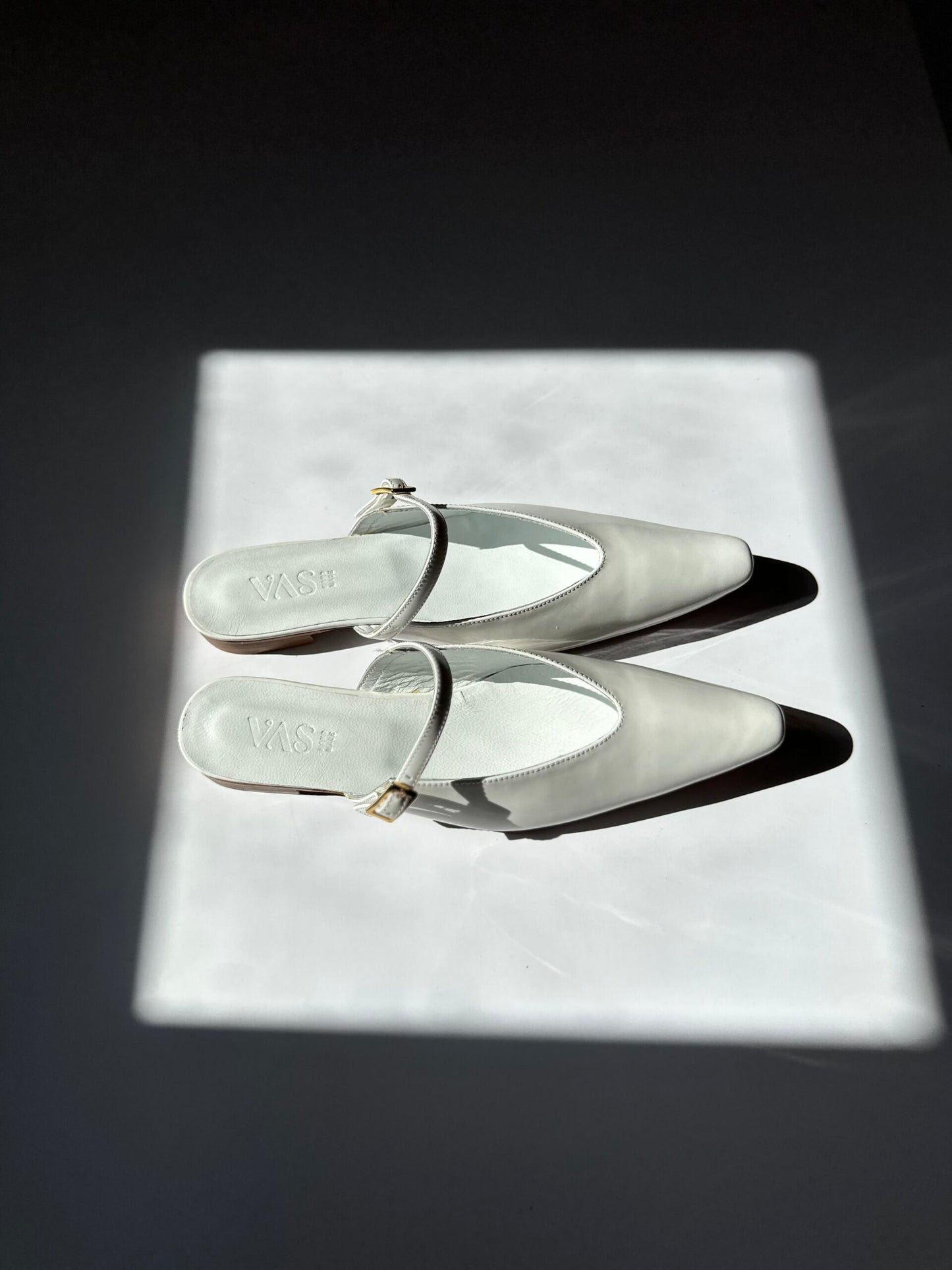 SOLI  MULSE glossy white