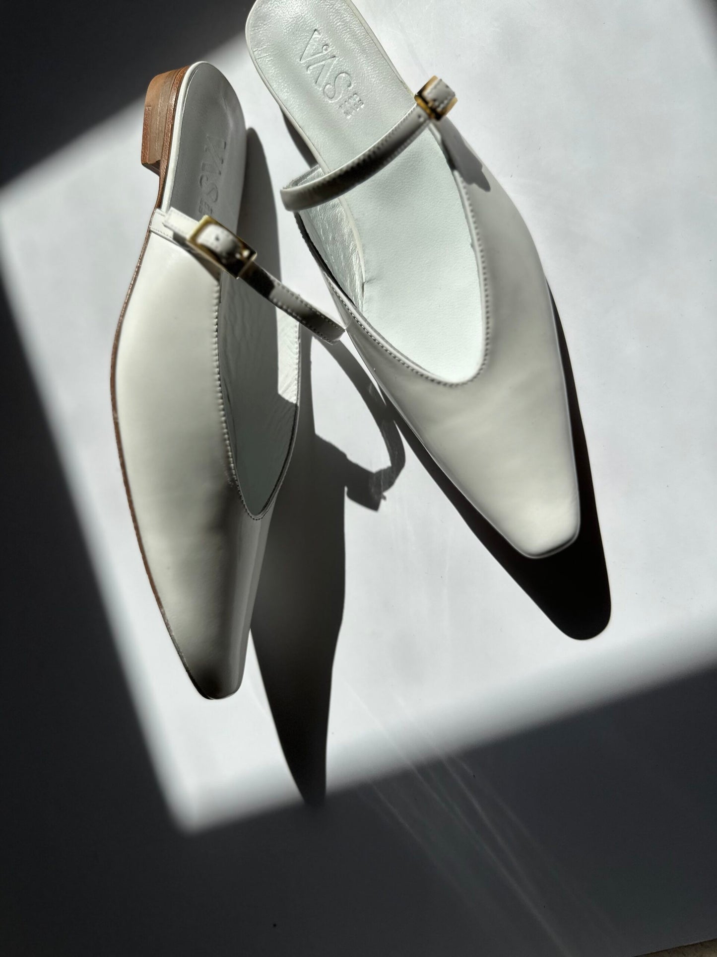 SOLI  MULSE glossy white
