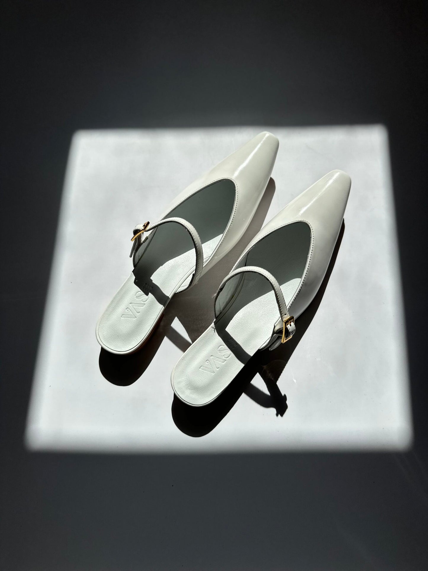 SOLI  MULSE glossy white