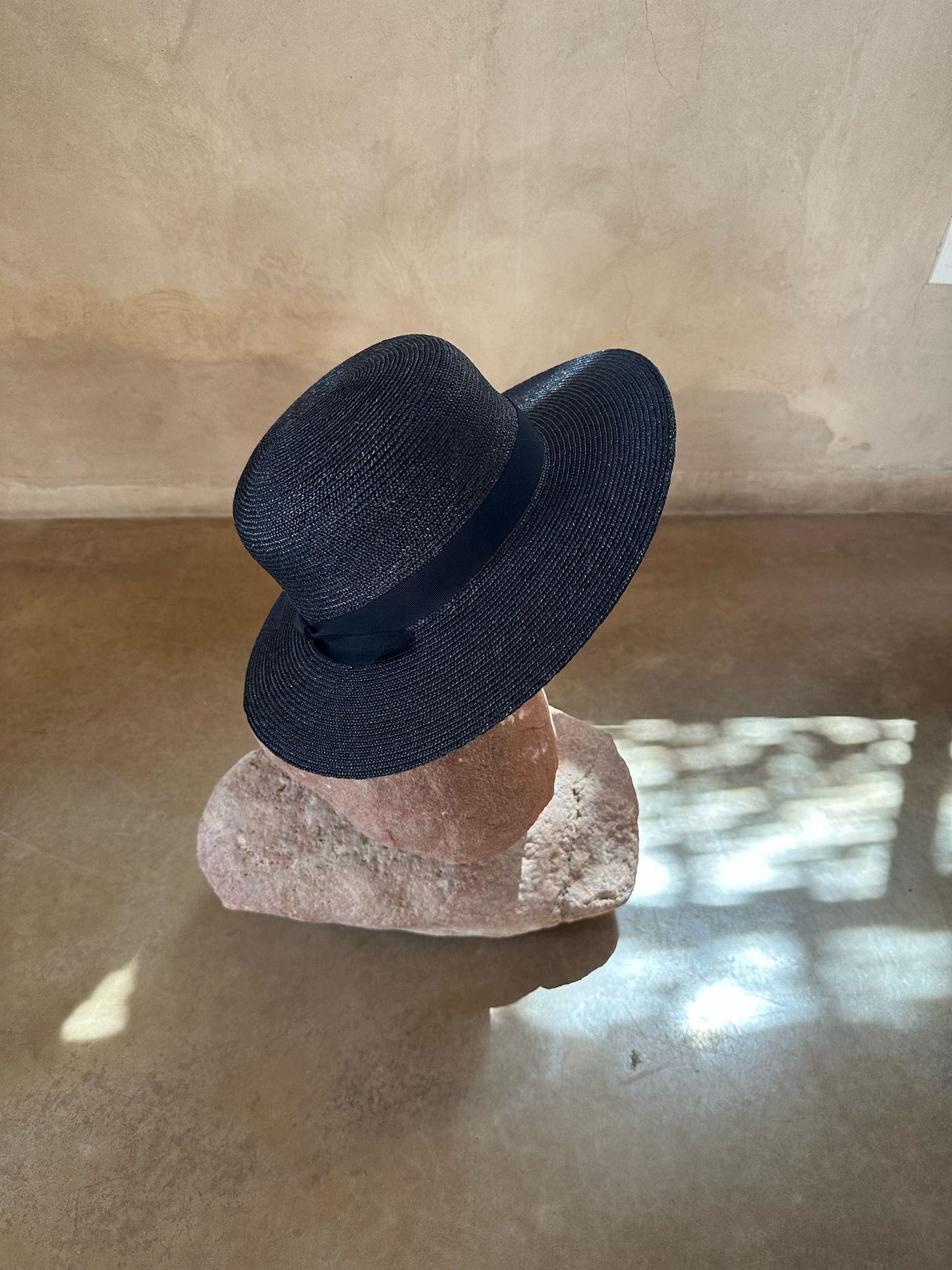 Lilly HAT -BLACK