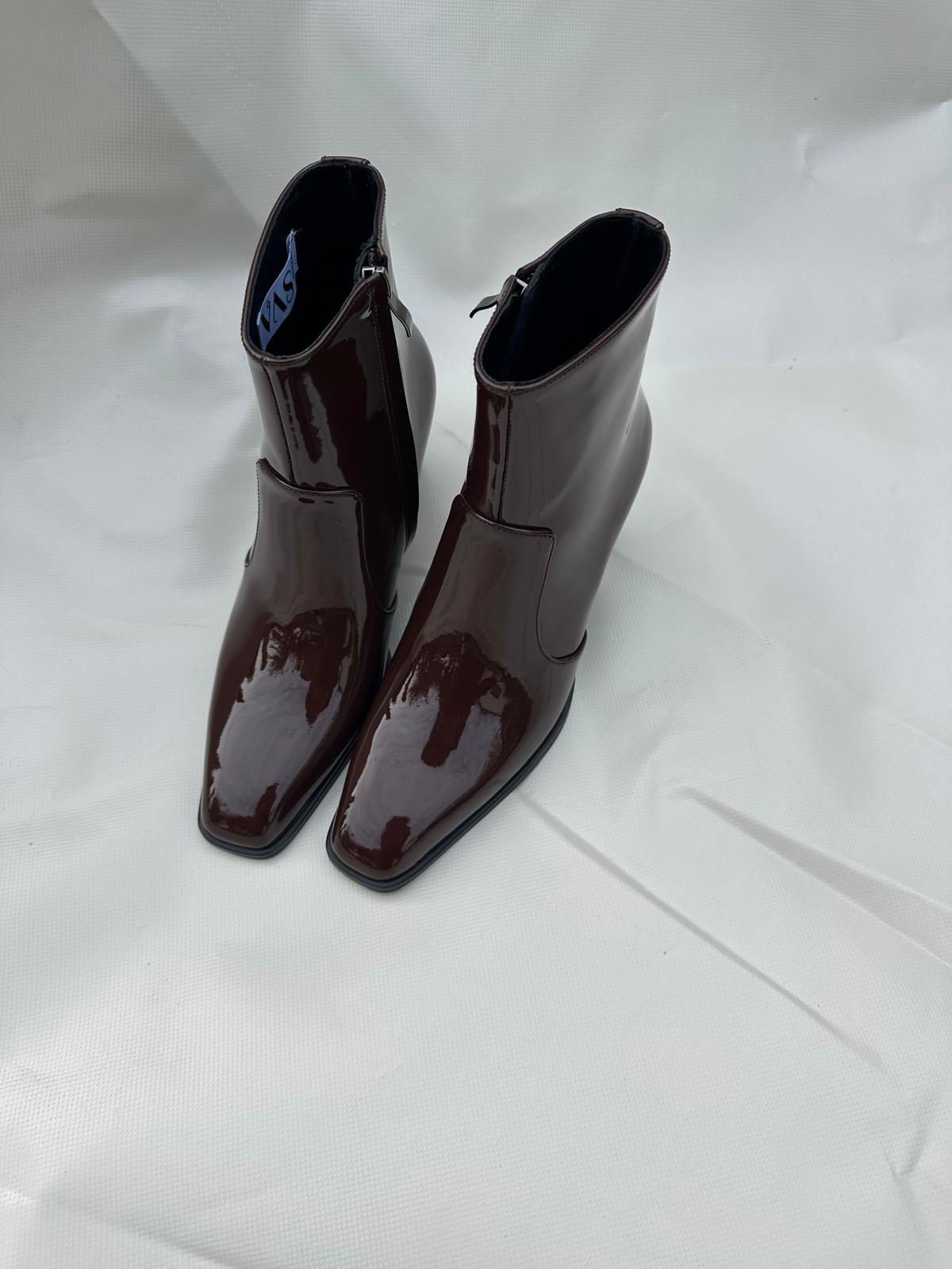 BOWIE-glossy brown