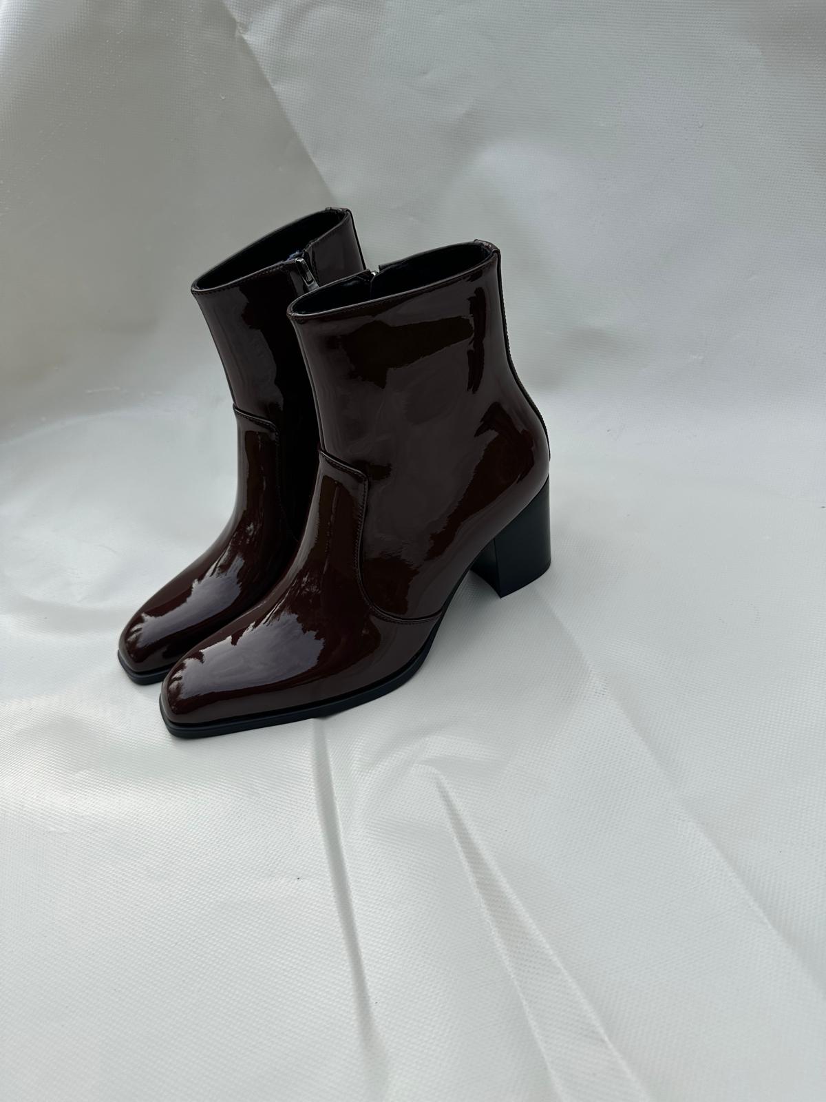 BOWIE-glossy brown