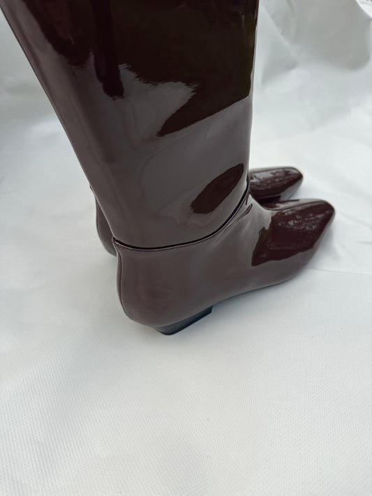 JACLYN glossy brown