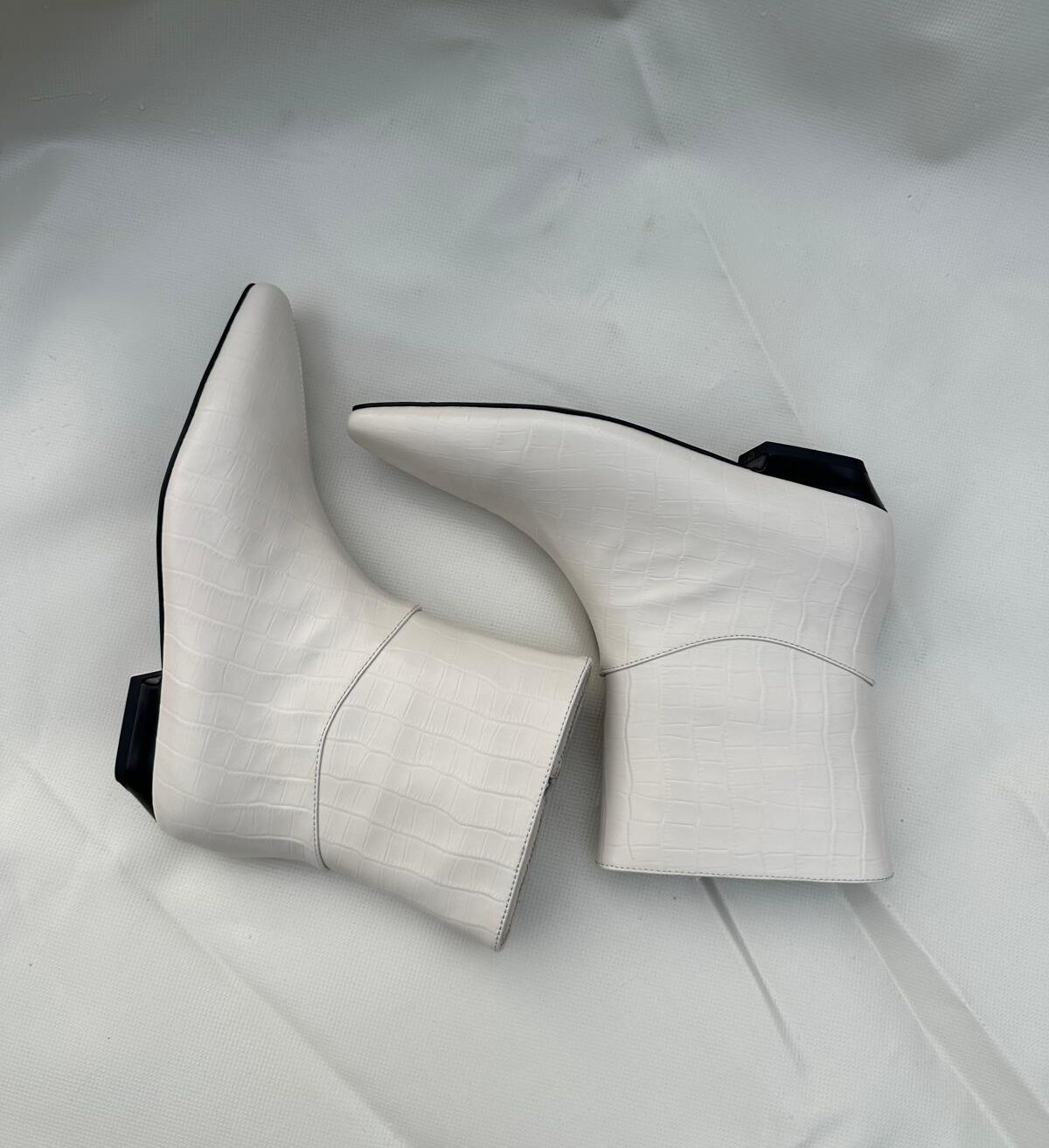 JACLYN MINI- crocco white