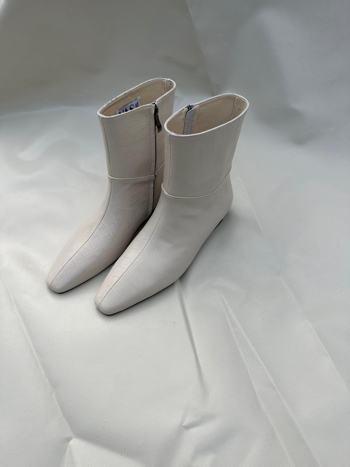 JACLYN MINI- crocco white