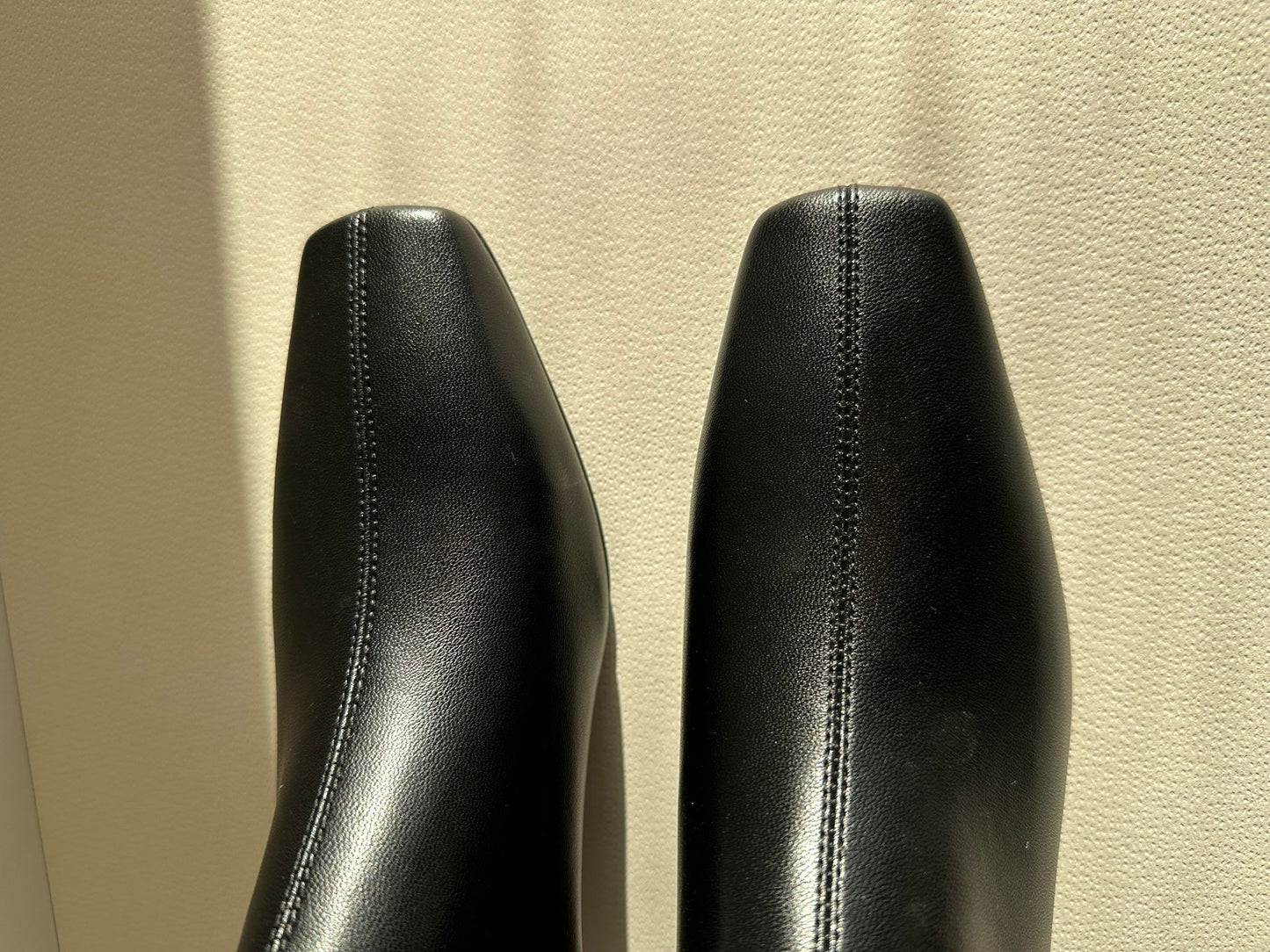 SHELBY- black